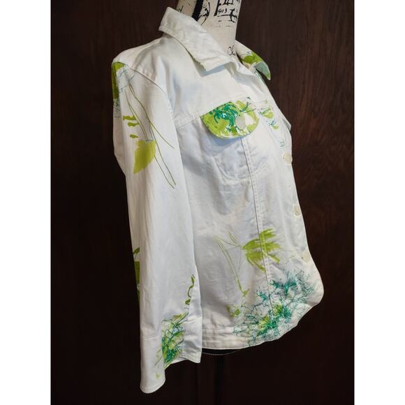 Denim top Floral Size Medium Summer Botanical Art 3/4 Sleeve White Green Jacket - Picture 3 of 7